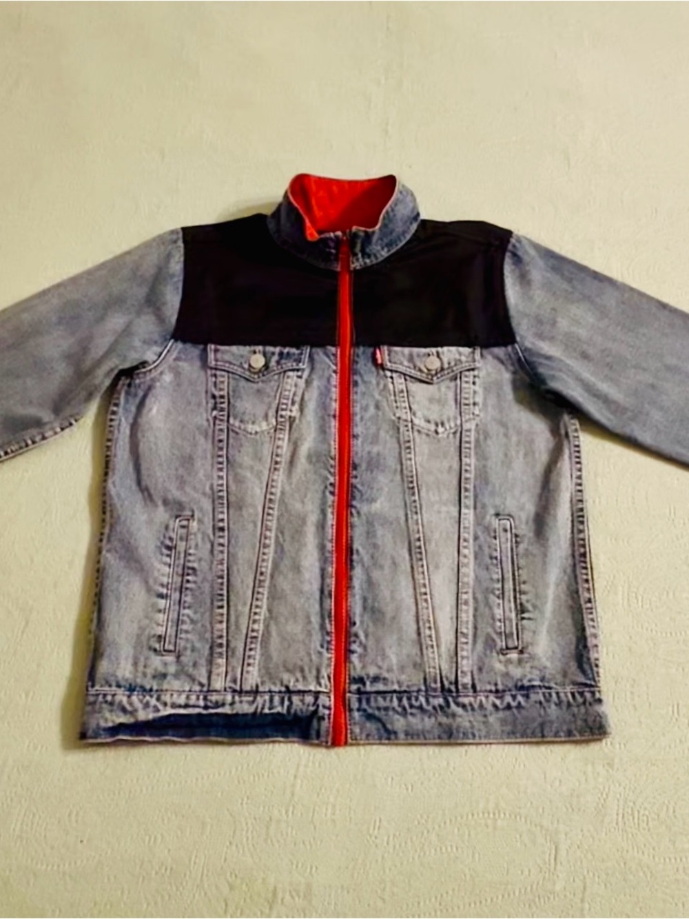 Levi's Mock Neck Denim Jacket, youth sz lrg, used/ good.